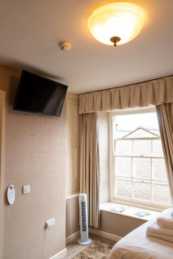 The Kings Head Hotel アバーガベニー エクステリア 写真