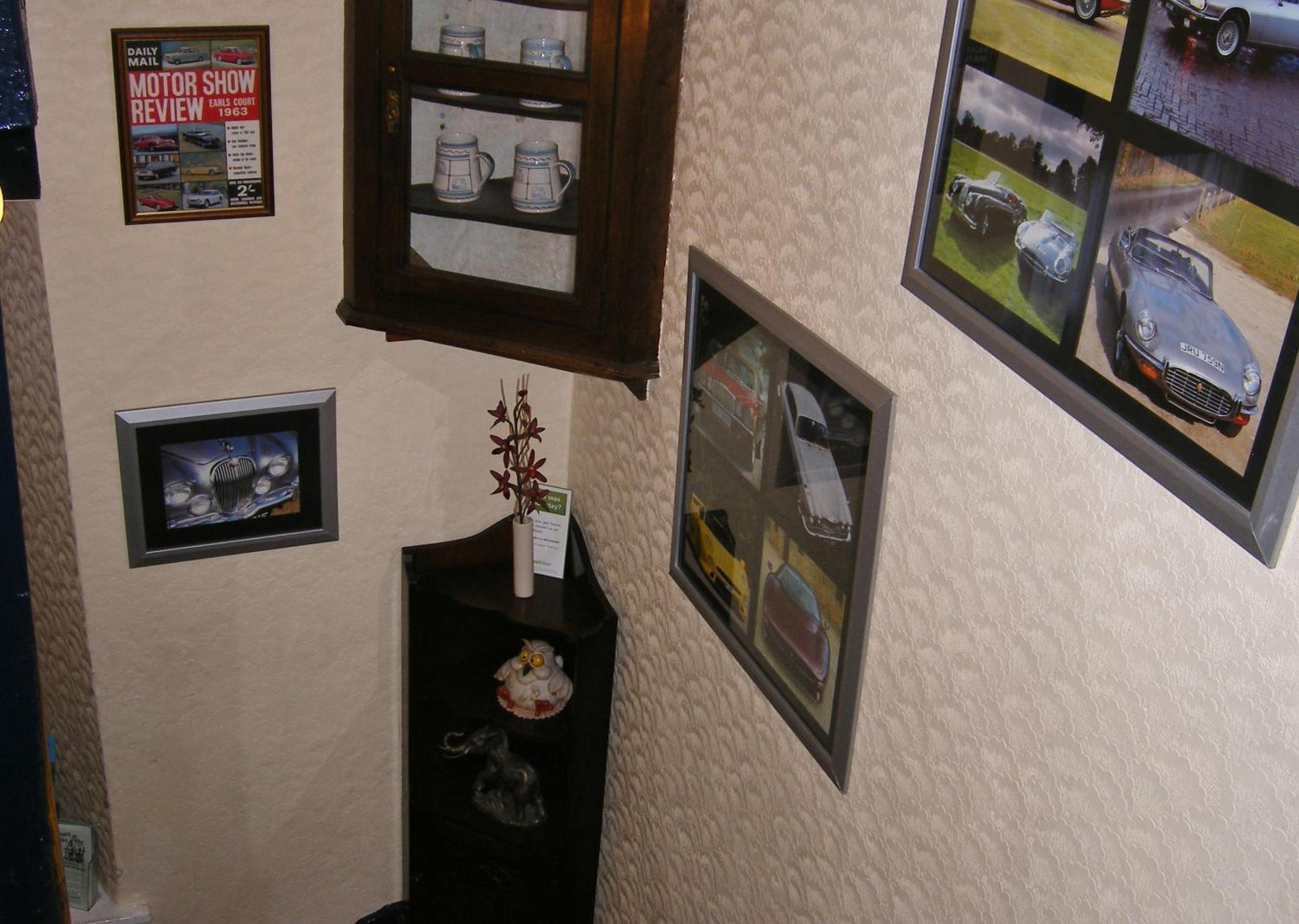 The Kings Head Hotel アバーガベニー エクステリア 写真